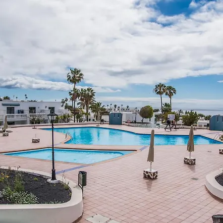 Casa Anemona With Terrace Shared Pool Sea Views And Free Wifi Puerto del Carmen (Lanzarote)